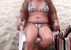 I make the ramrods very hard whilst I show myself on the beach and I end up screwing