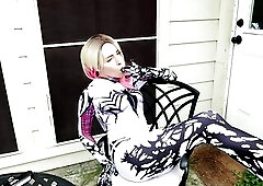 Gwen Stacy's Hot Smokin'