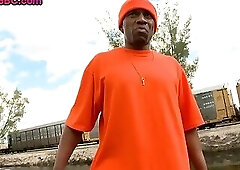 Black stud assfucked in IR public outdoor sex by white top