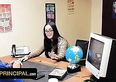 Thick Mother I'd Like To Fuck Jazmine Cruz Gets Her Twat Fucked On The Principal's Desk - Perv Principal