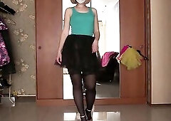 A nice-looking booty tries on short skirts. A mother I'd like to fuck changes in front of a mirror. PAWG.