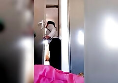 I heard my parents having sex I can't hold my self