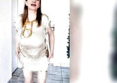 Sexy GILF MariaOld’s Giant Natural Melons Magic: A Fusion of Tradition and Grace