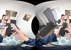 Vinna Reed and Antonia Sainz: Silver and Gold - POVcentralVR