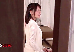 Yua Arigas Alluring Japanese Passion Unleashed