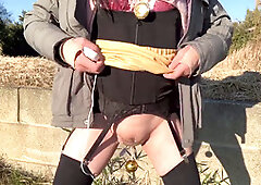 Amateur outdoors, plumper, wedge