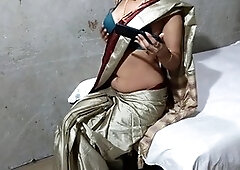 Lucky guy gets to enjoy his sultry bhabhi in a steamy session