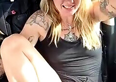 SheIsSomething - Live Webcam Show 2026-04-28