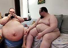 This time it was a tasty KFC snack with handsome gay model Pstbllybcn