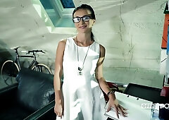 Skinny brunette Kate Rich seduces in an industrial art studio