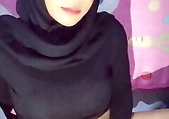 Hijab Girl Goes Home From Work