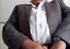 Arab Daddy Showing on Cam 3