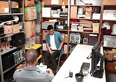 BAIT BUS - We Find Straight Bait William Vas Outside A Hardware Store