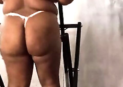 Showing the Bouquet in the AcademyShowing the Bouquet in the AcademyShowing the Bouquet in the AcademyShowing the Bouquet in the AcademyShowing the Bo