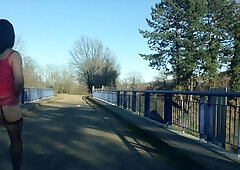Sissy showcases on highway bridge