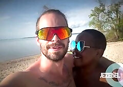 We miss summer! Doggystyle and oral sex on a public beach..