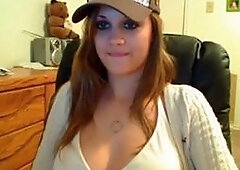 Pretty babysitter fucks her pussy with a vibrator on webcam