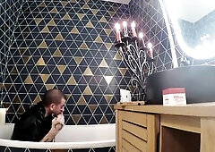 Jack the Immodest Devil In Latex Baths Session Delivers Biggest Cum