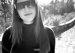 This babe offered me a oral for cash but did it for free.