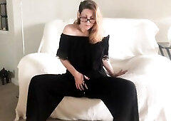 mother I'd like to fuck Makes a Clip for Man Neighbour - MESSY TALK - LOVE BUTTON MASTURBATION - Glasses Ebony Strap