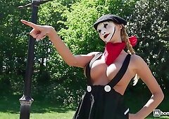 Horny Hostel - Sexy Street Mimes in Reality Threesome - Frances Bentley