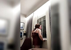 Sissy bitch kelli deepthroats a pink sex tool attached to an open window showing all of London what a precious bitch that babe is. See her gag on the 