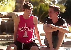 Hot twinks bareback and cum in ass