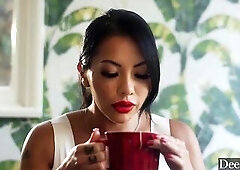 Manuel's assistant is back and still tutored to bring home whatsoever catches his eye.