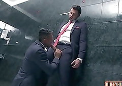 Muscle gay anal sex and cumshot