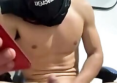 solo_22 - Argentino corriendose