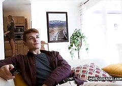 Anal Friends Big Boobed Stepmom In The Kitchen