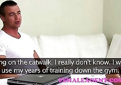 FemaleAgent. Ripped dude mad to screw hawt mother I'd like to fuck in her office