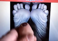 Cum Tribute To Feet (gotsole)