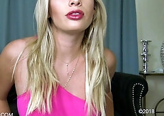 Blonde babe scarlet solo webcam