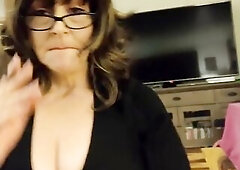 Hannah giving head during the time that smokin' - Granny cum gulp cougar GLASSES ORAL JOB smokin' drinks cum Granma - hawt mother i'd l