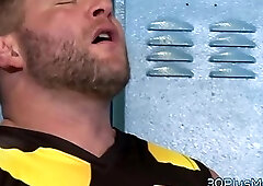 Dude jizzed in lockerroom