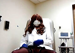 TS Doctor Intimate Time In The Centre Of The Work Day
