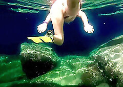 Hot Amateur Hairy Milf Underwater With Plug In Butthole