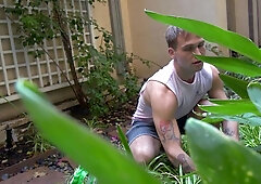 BoysDoPorn: Invited In For A Taste Of Trent