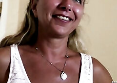 GERMAN mother I'd like to fuck ENTICE to SCREW directly from Pool in Holiday - Lass dir jetzt kostenlos alle Sex-Treffen in deiner Naehe anzeigen
