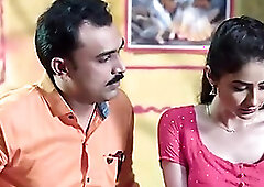 Chacha Ne Bhatigi Ko Akele Me Pakdaa - Yorgelis Carrillo