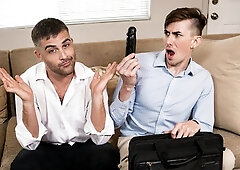 DILF Lance Hart fucks Jack Hunter's twink ass