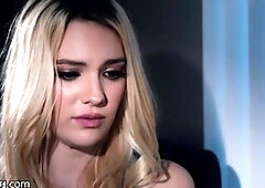 GIRLSWAY - Hawt Golden-haired Kenna James Screws Riley Reid After Discovering The Truth FULL SCENE