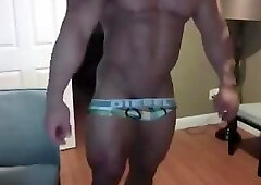 Nick Trigili Cumshow