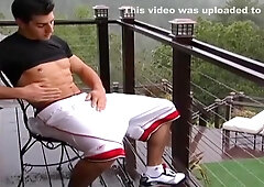 Chasing Down An Orgasm With Jonnyt