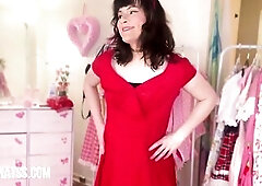 U indeed know how to show a gal a worthy time! Or is that just 'coz I currently have your little dong locked up in a chastity cage? Hmm, well I�