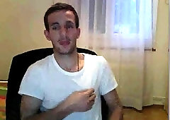 Cute Webcam Guy Jerking Off