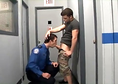 Jet Set Tsa unclothe Down