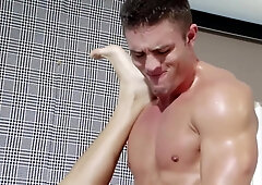 Craning Neck For Lances Fat Cock With Ryan Rose And Lance Luciano