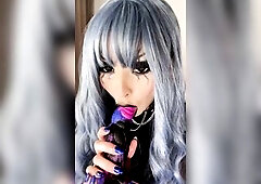 Egirl plays perverted with a sextoy